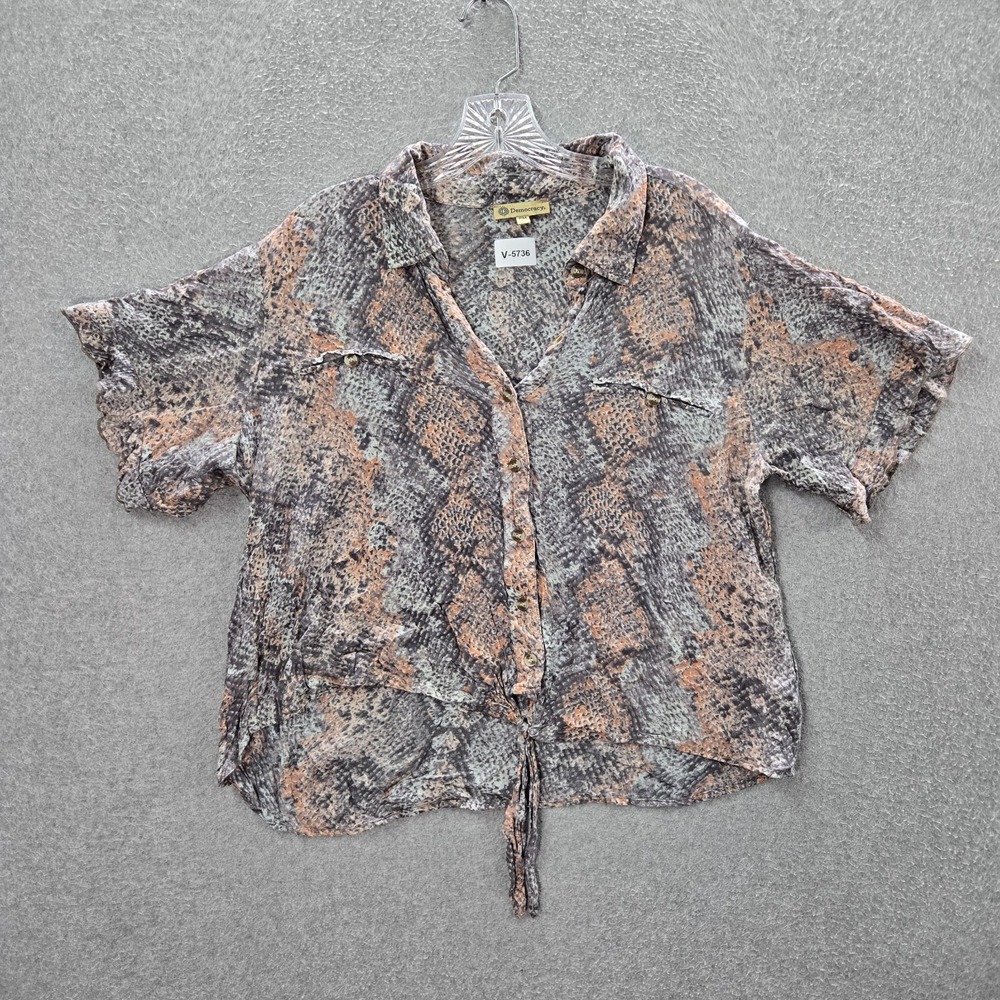 Democracy Women Top Medium Petite Gray Snake Print Button Up Short Sleeve Collar